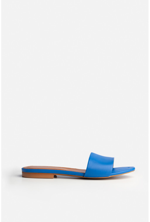 Reese dark blue leather
sandals