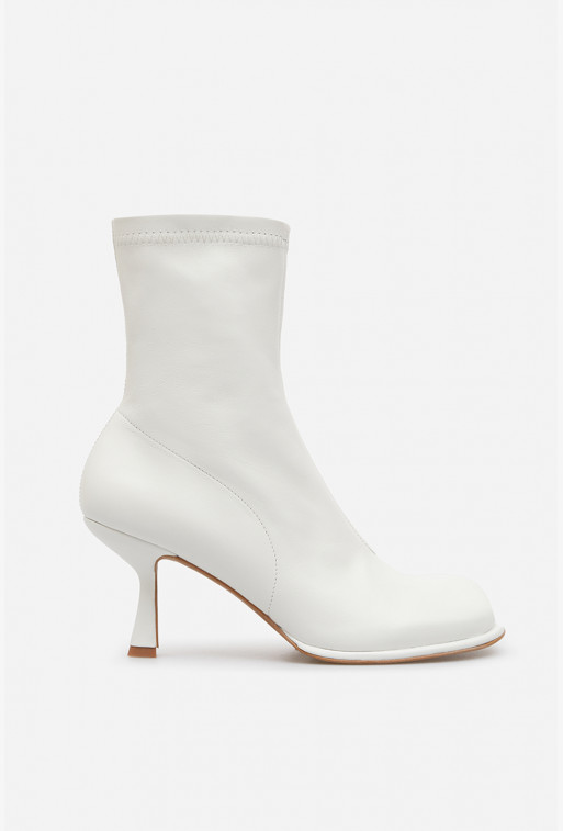 Blanca white leather ankle boots with zipper