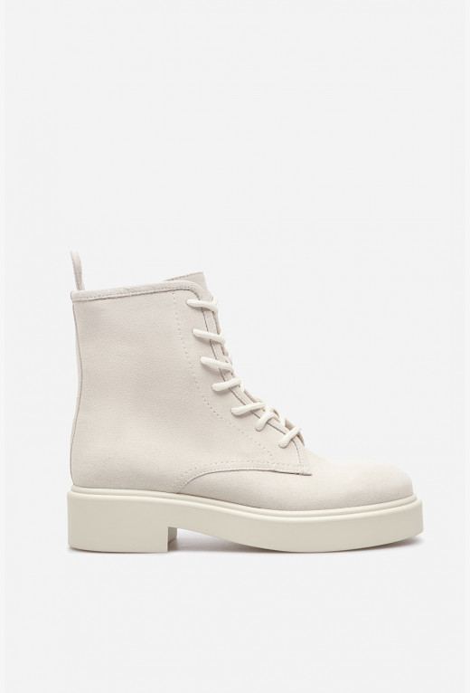 Lina milk suede boots