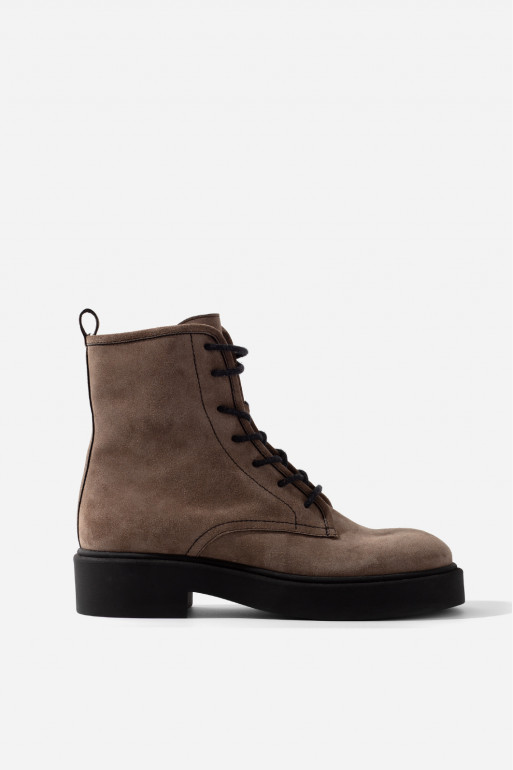 Lina brown suede boots