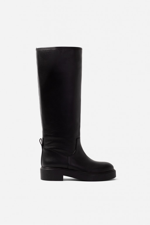 Black leather Melanie boots with woolen