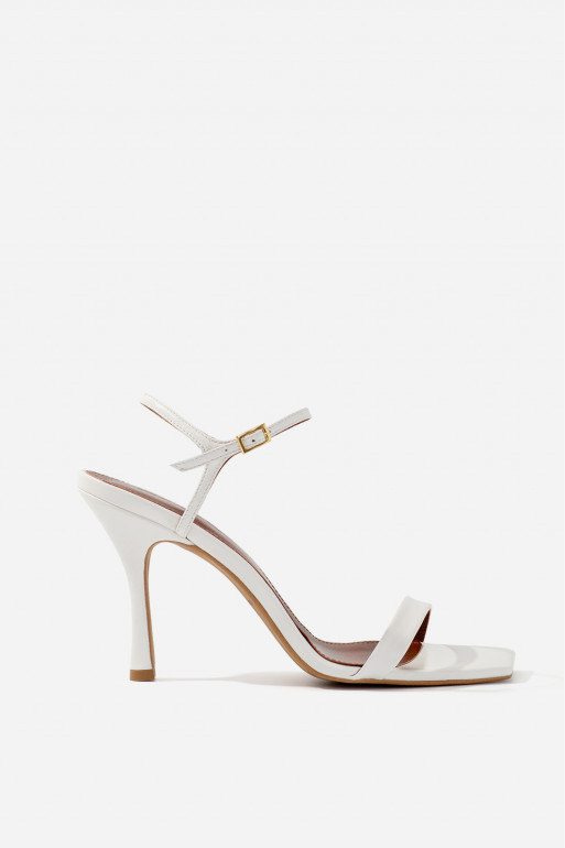 Betty white leather sandals