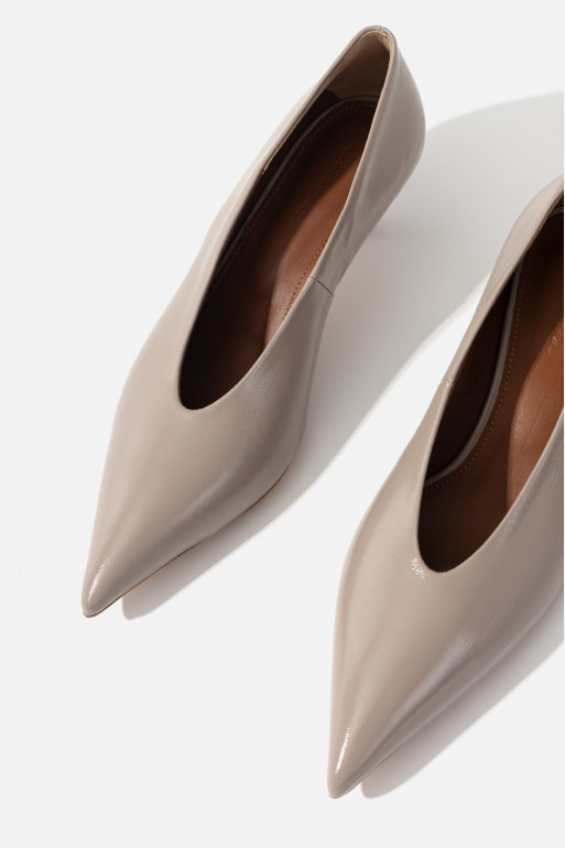 CAMILLE gray pumps