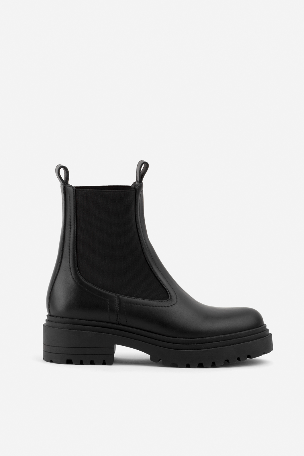 Ava black leather
chelsea boots