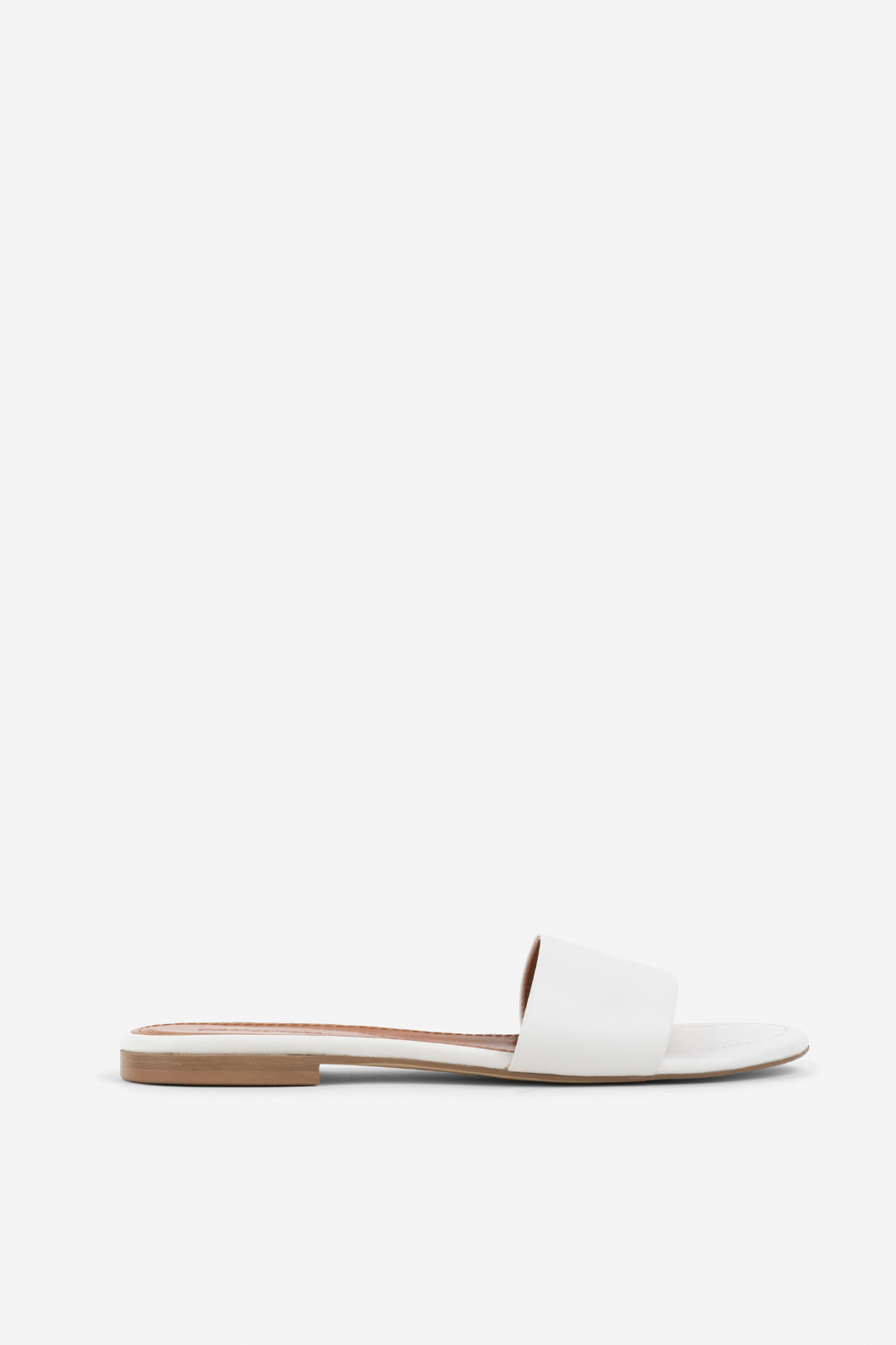 Reese white leather
sandals