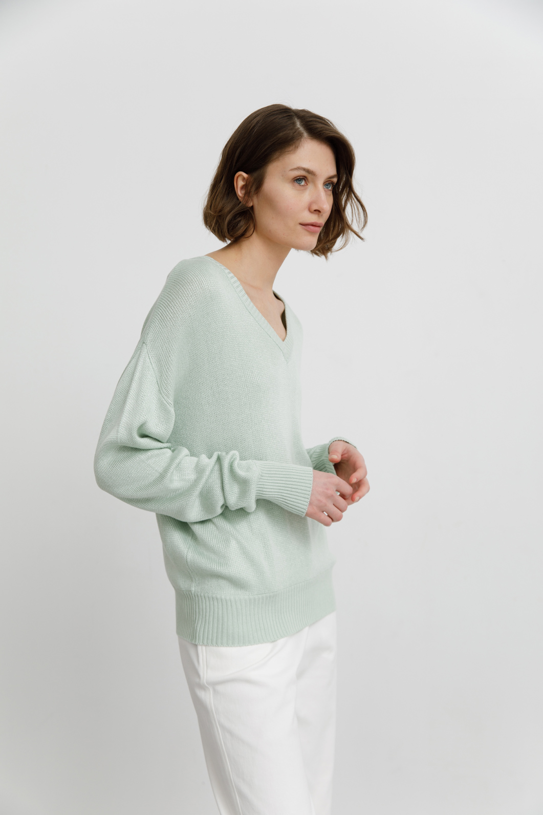 Tommy mint
knit sweater