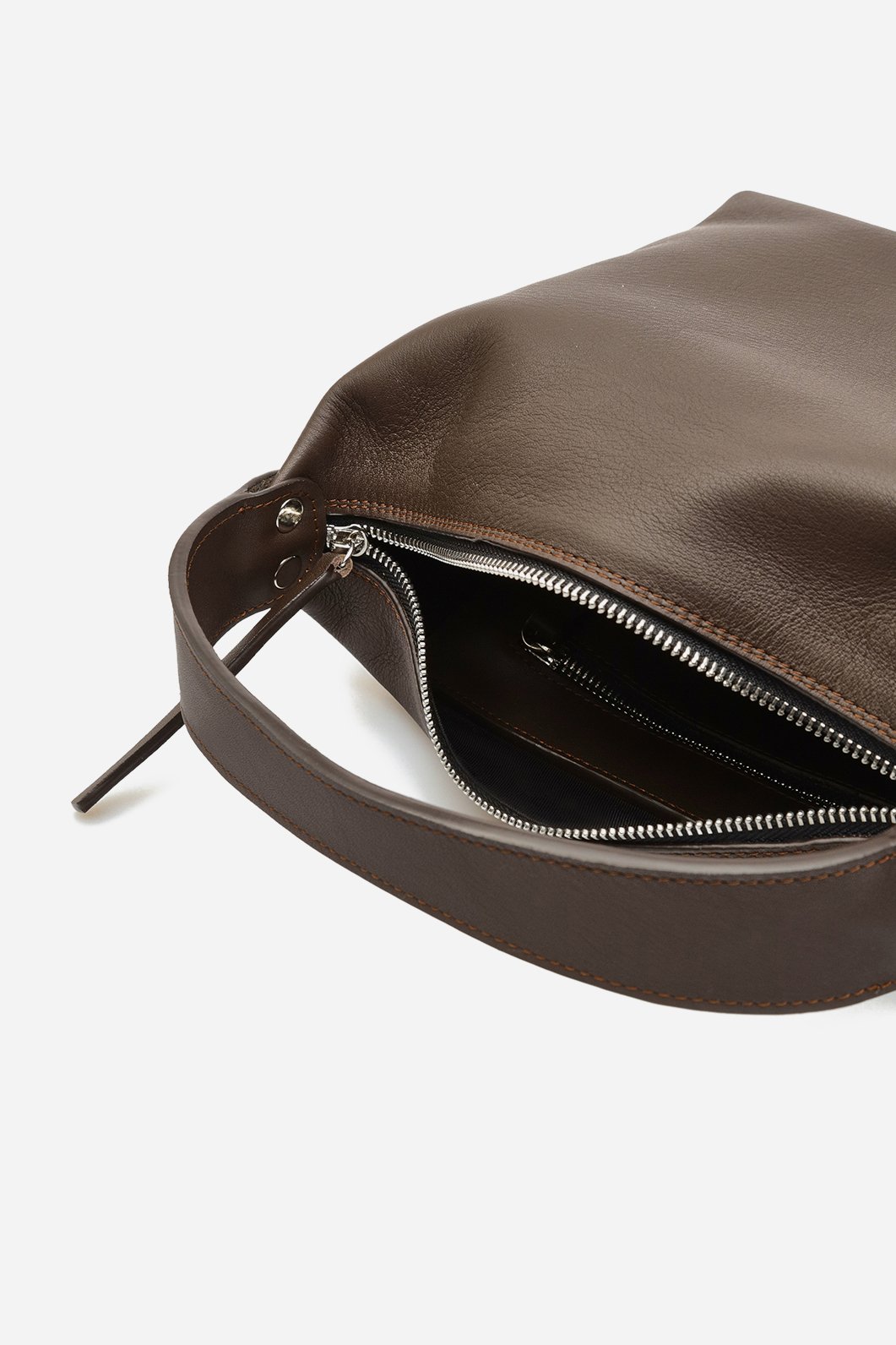 Selma mini brown textured leather
shoulder bag /silver/