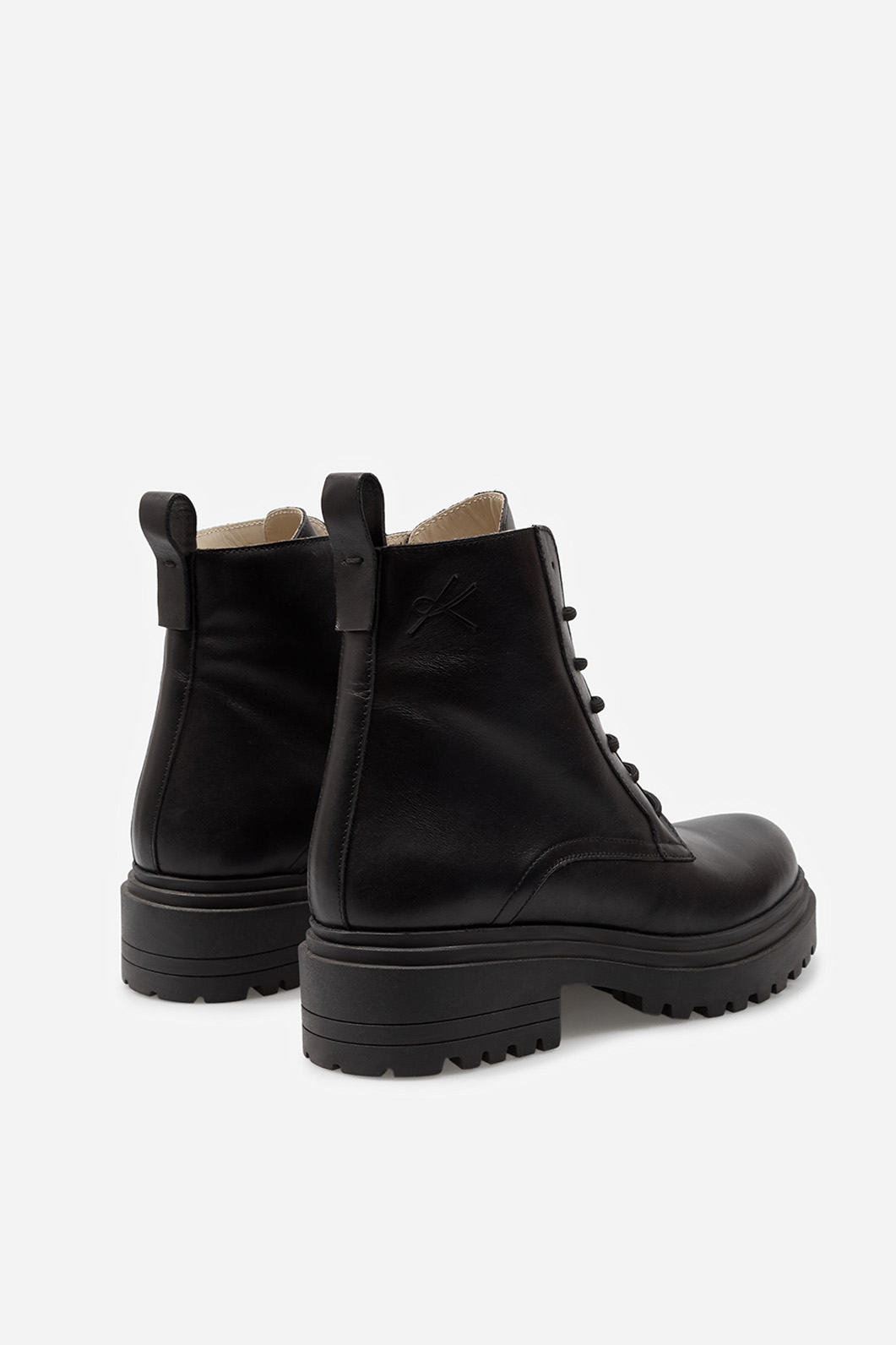 Riri black leather
boots /fur/