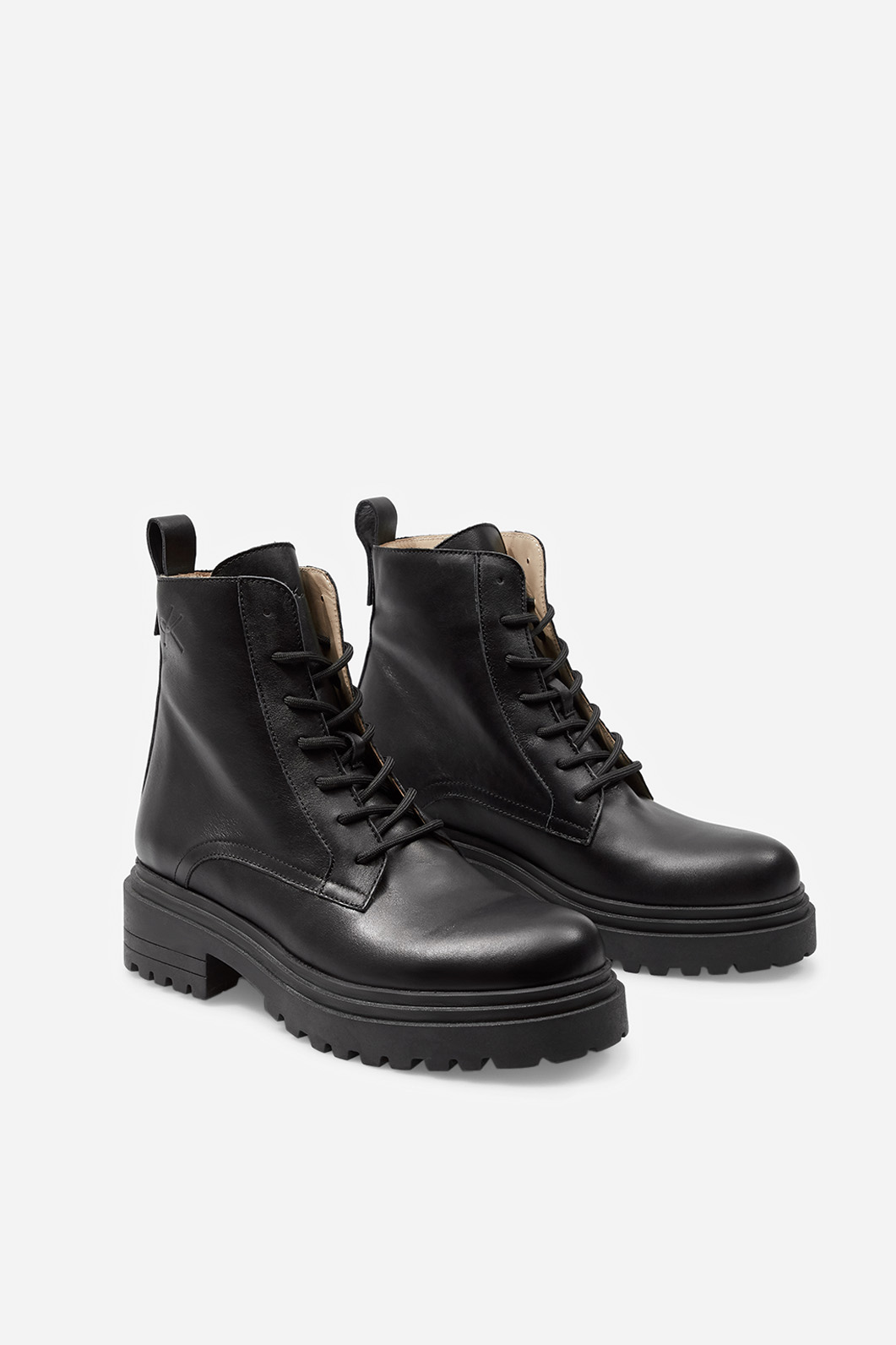 Riri black leather
boots /fur/