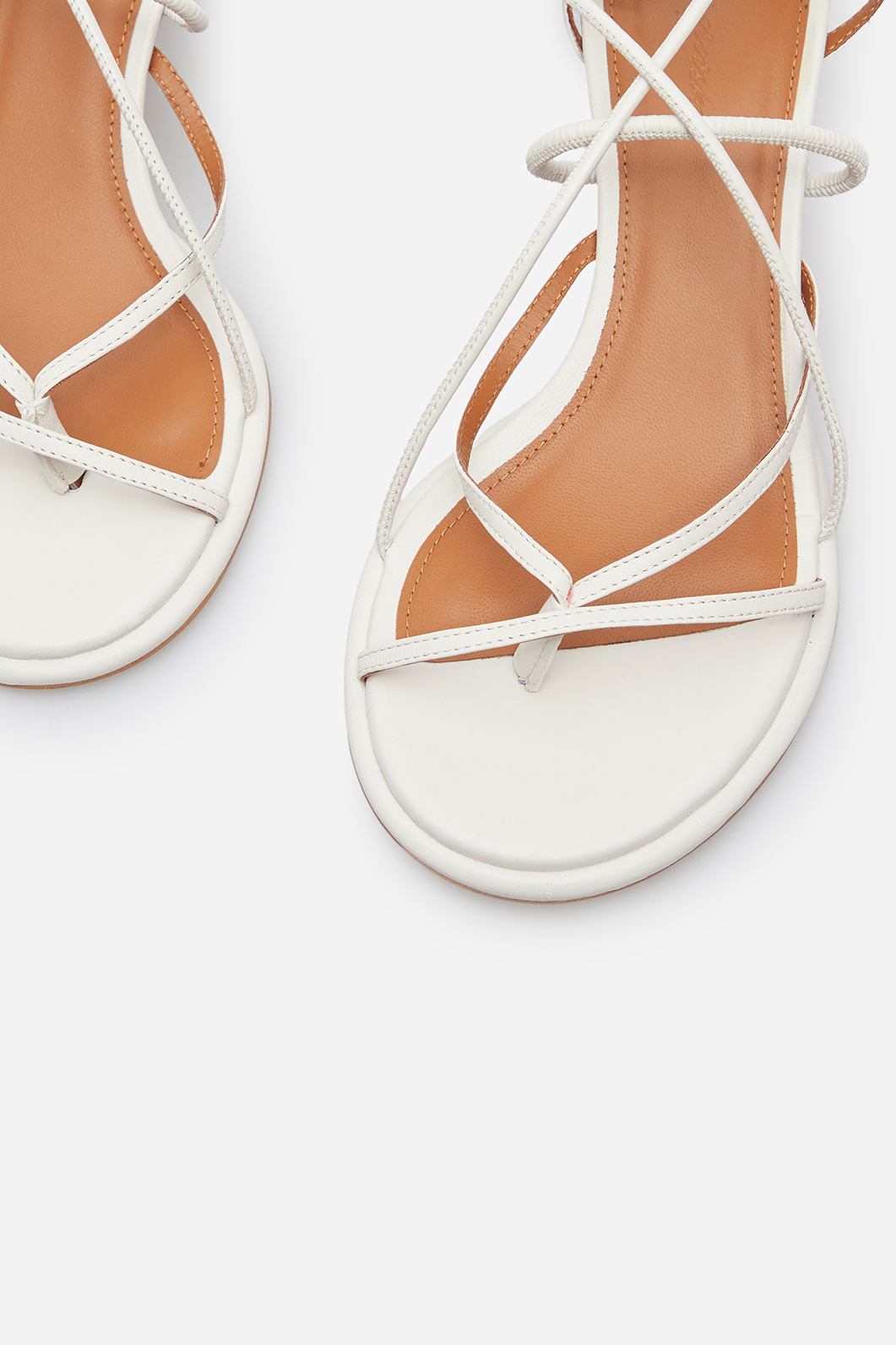 Vanessa milk leather
sandals /5 cm/