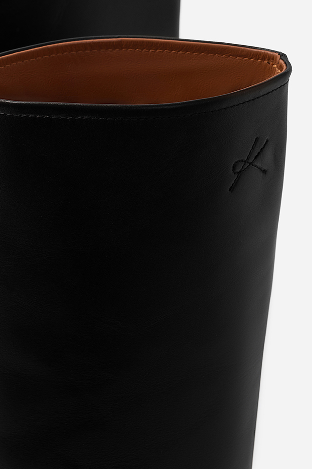 Shally black leather knee boots