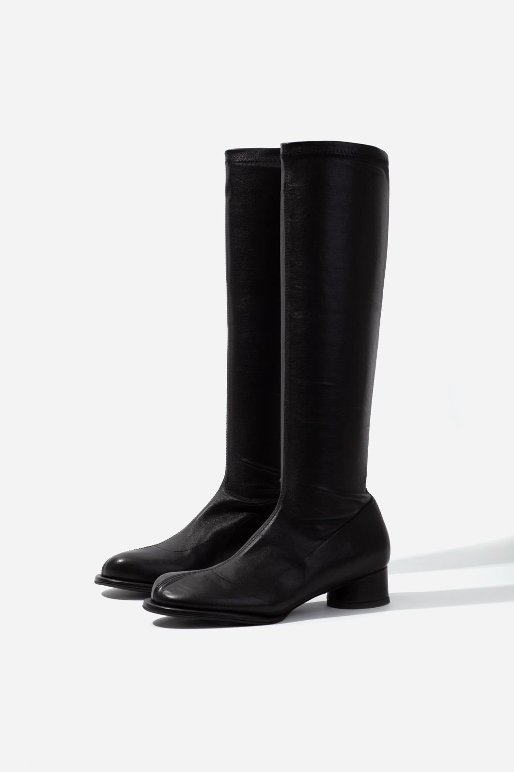 Abigail black leather knee boots