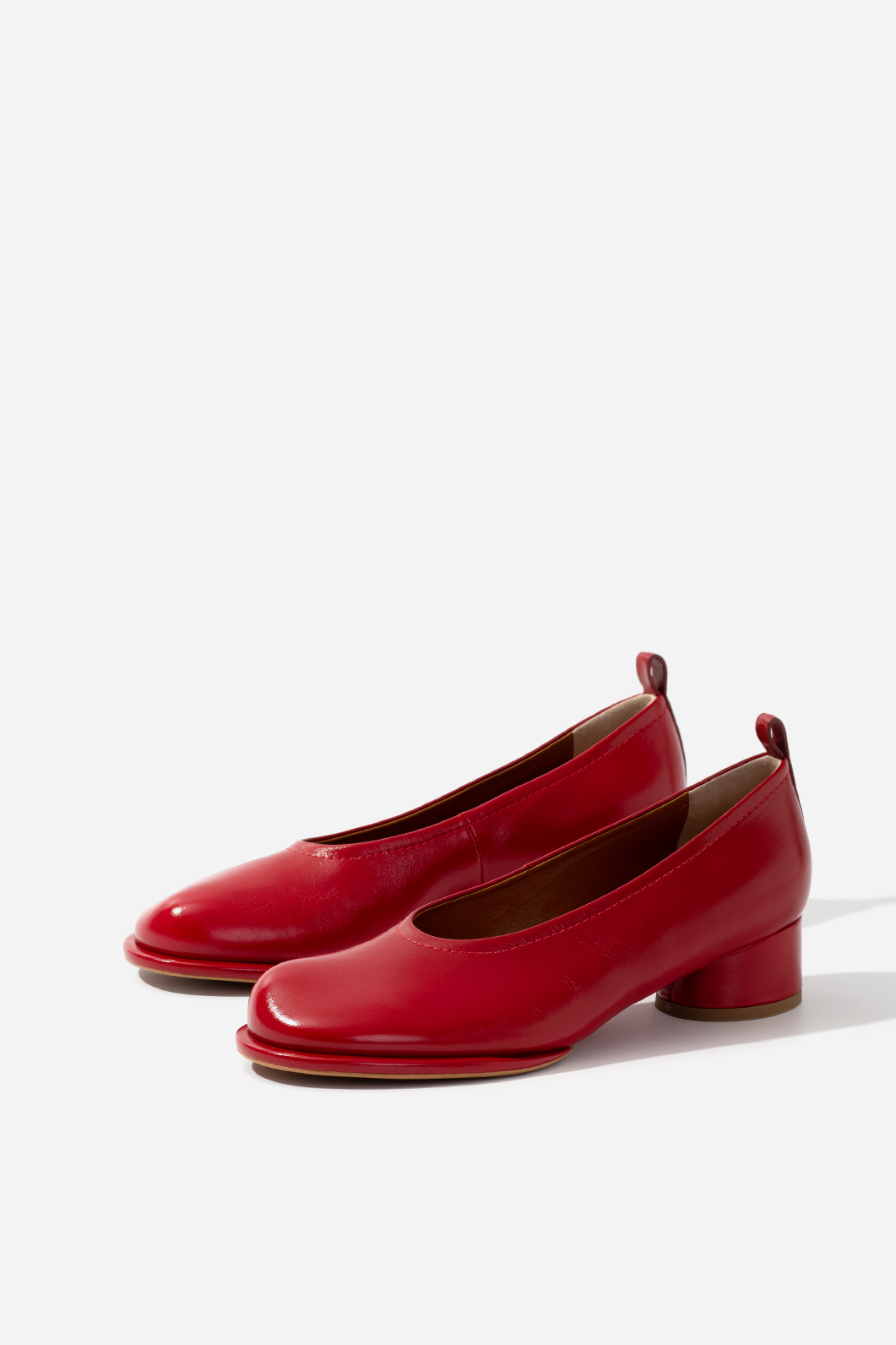 Natalie red leather pumps