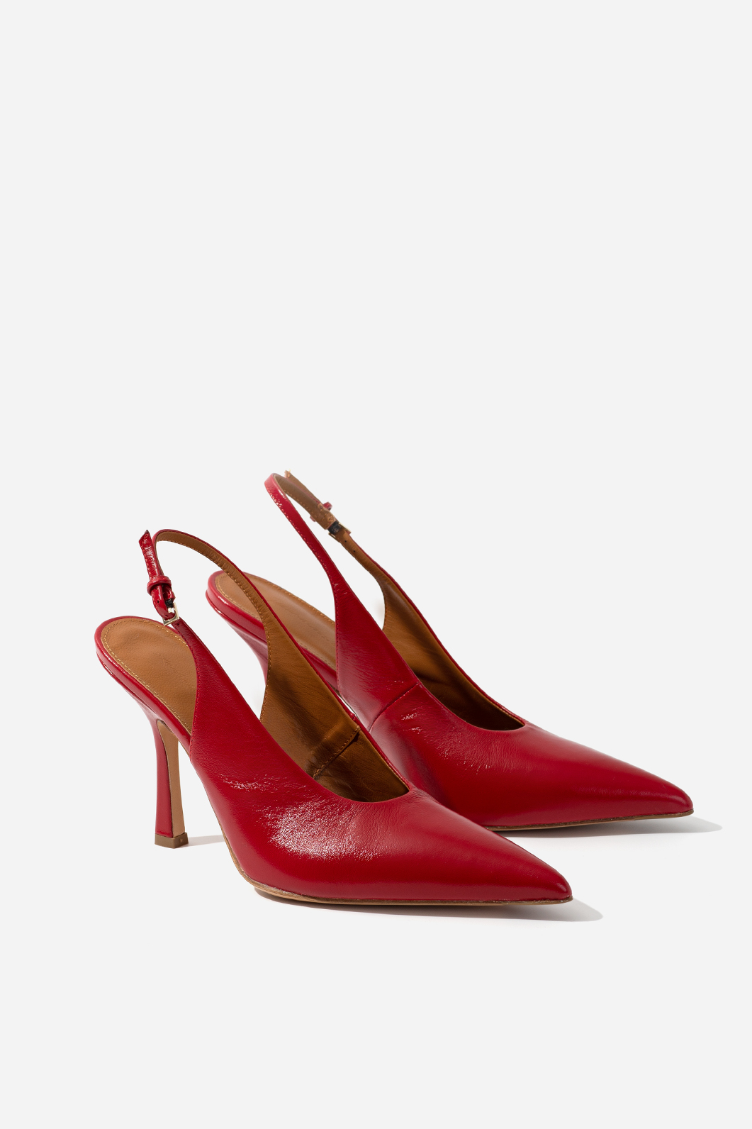 ROOMY red slingbacks